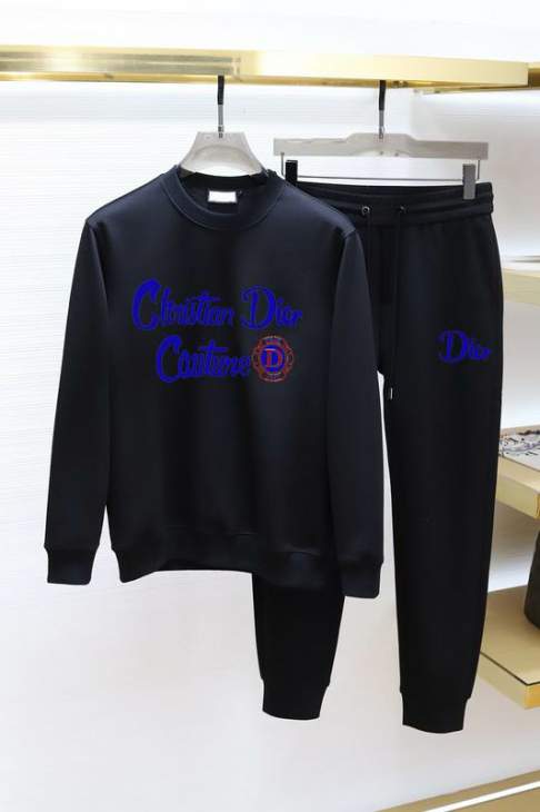 Picture of Dior Sweater Suits _SKUDiorM-5XLkdtr6438891